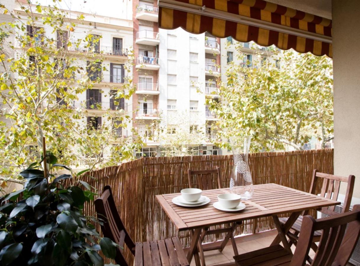 Avinguda Gaudi Apartment Barcellona Esterno foto